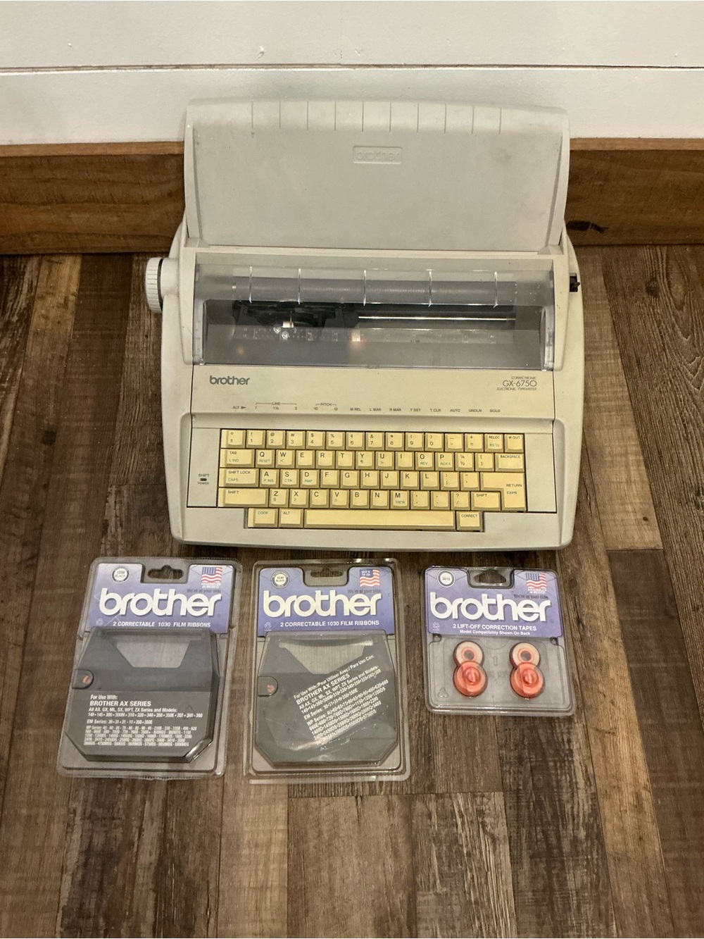 Brother Correctronic GX-6750 Electronic Typewriter With Accessories Tested